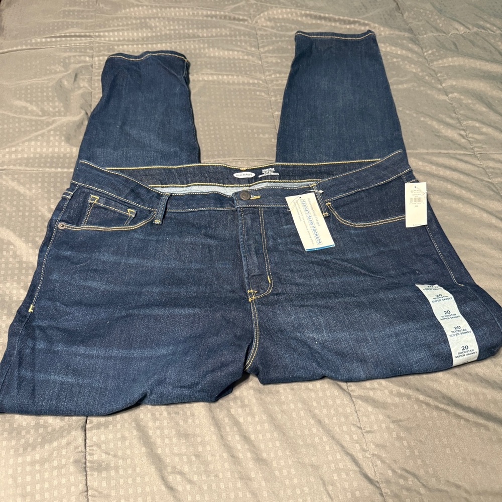 Old Navy rockstar super skinny high-rise Darker Wash Blue jeans size 20 New